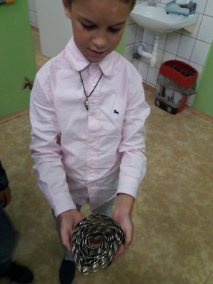 79 metrów pomocy mierzonej złotówkami