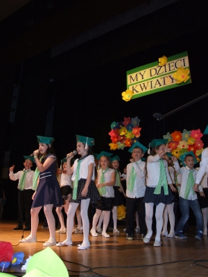 Koncert „MY DZIECI KWIATY”