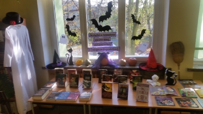 PAŹDZIERNIK MIESIĄCEM BIBLIOTEK SZKOLNYCH