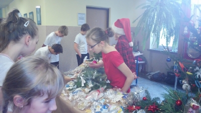 Świąteczny Kiermasz Szkolny