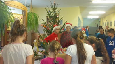 Świąteczny Kiermasz Szkolny