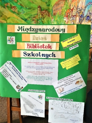 ŚWIĘTUJEMY W BIBLIOTECE SZKOLNEJ!