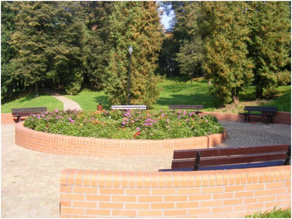 - plac_maluchow_1.jpg - plac_maluchow_1.jpg